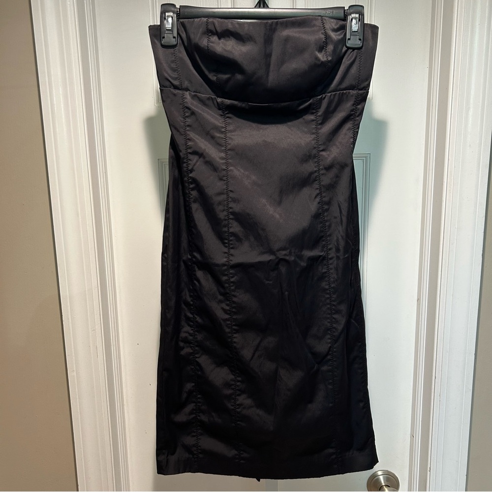 Vintage-Inspired Strapless Black Cocktail Dress – XXI – Size Small